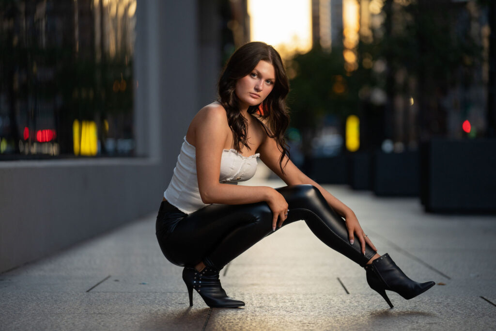 Aubrey's senior session in the city featuring dance and casual poses by Susan Grace Photography