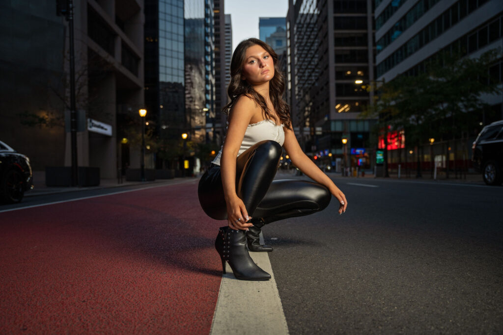 Aubrey's senior session in the city featuring dance and casual poses by Susan Grace Photography